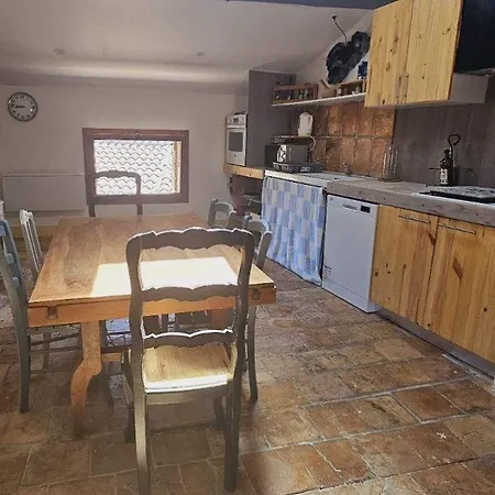 Appartement De Charme Pont Du Gard 5 Pers